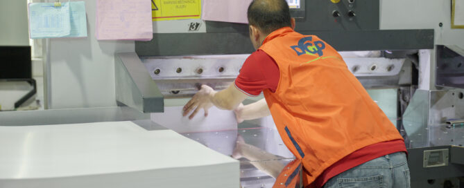 custom magnetic gift boxes factory